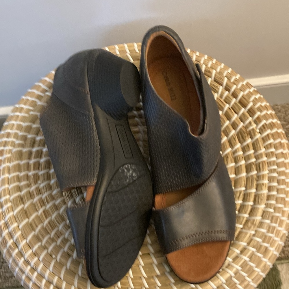 New Cobb Hill wedge dark grey